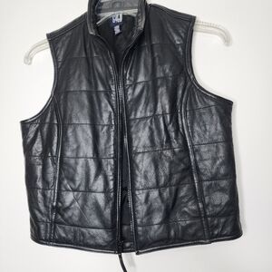 Gap vest womens small 100% leather quilted zip up